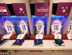 赛地聚焦——足总杯赛前热度飙升，斯图加特更衣室发声，底气十足，临场指挥获称赞的简单介绍